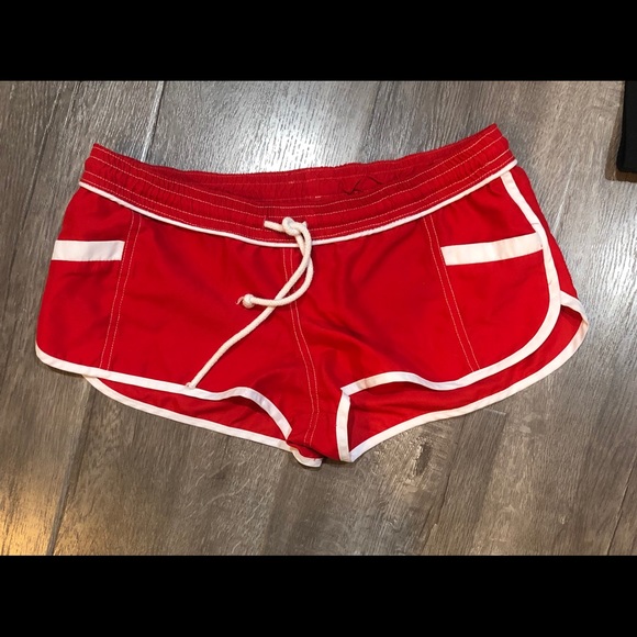 Beach shorts 3 pair bundle - Picture 2 of 5
